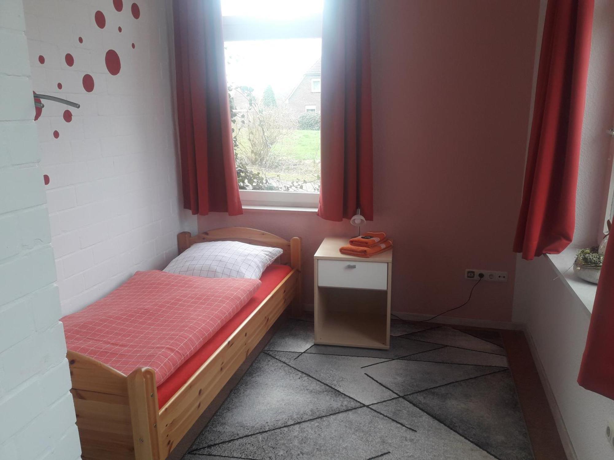 Das Haus Mit Der Roten Telefonzelle Apen Екстер'єр фото
